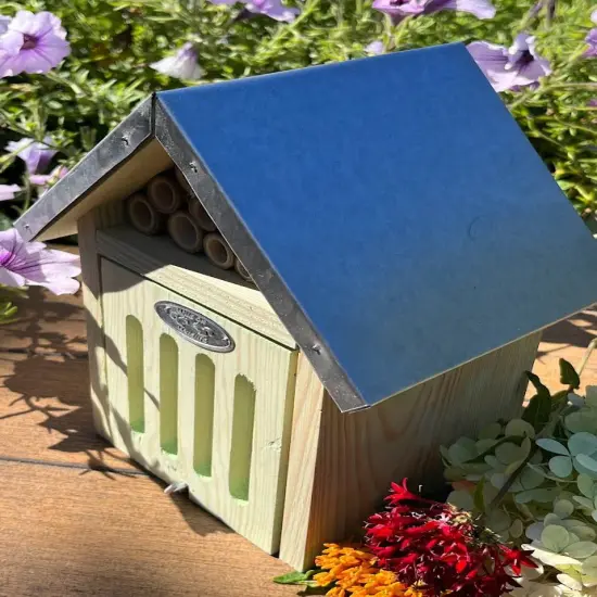 Luxe Natural Pollinator & Ladybug House - Tin Roof {4}