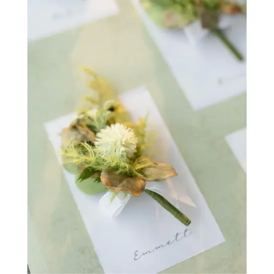 Boutonniere Set of 6 for Groom & Groomsmen Emerald green & beig {2}