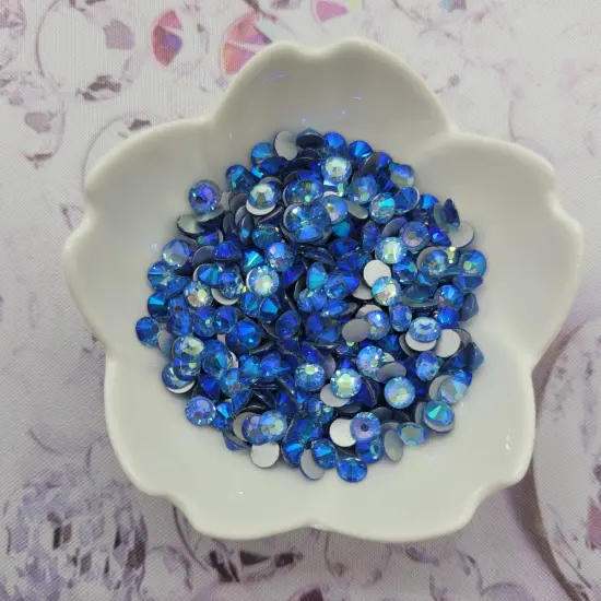 Light Sapphire AB - KiraKira Glass Rhinestones by CrystalNinja {1}