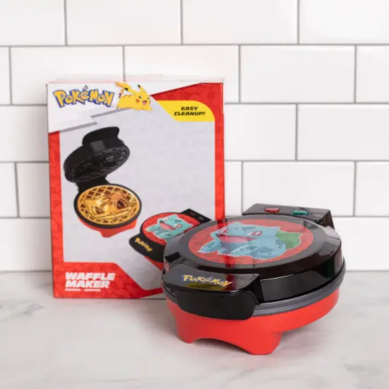 Uncanny Brands Pokemon Bulbasaur Waffle Maker {5}
