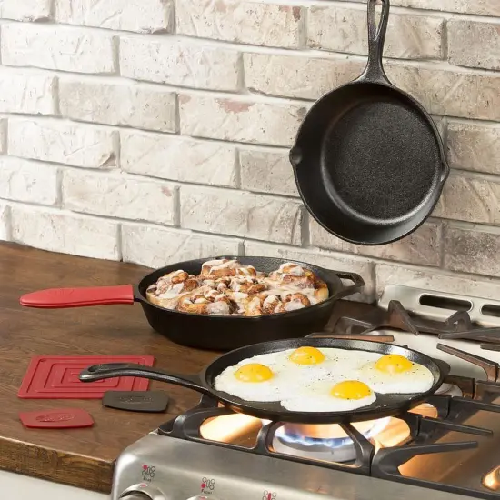 Lodge Cast Iron Skillet Set {3}