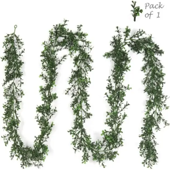 2-Pack: 9ft Boxwood Garland with 385 Tips {1}