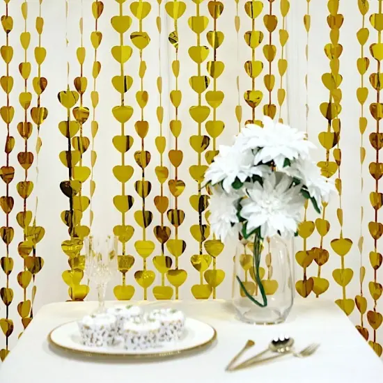 3 ft x 6.5 ft Metallic Heart Foil Tassels Gold {3}