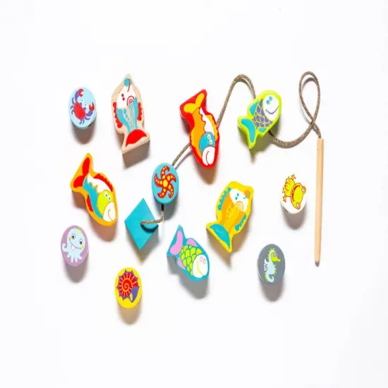 Wise Elk/Cubika Wooden Lacing Toy - Fishes {2}