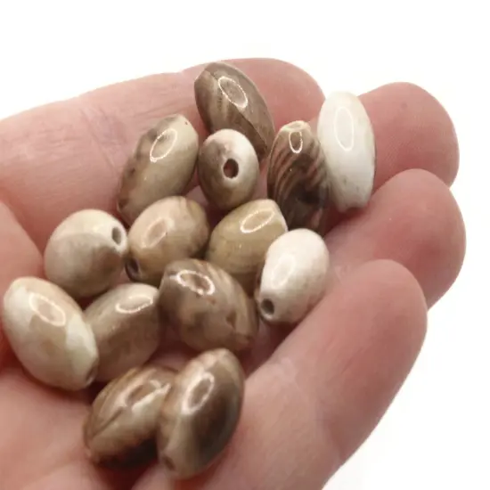 15 13mm Brown and Cream Plastic Oval Beads {3}