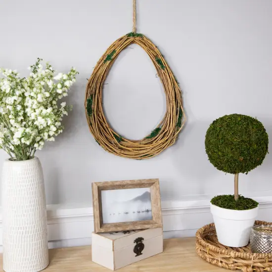 Northlight Natural Grapevine Twig Artificial Wreath with Moss - 15.25" Brown {3}