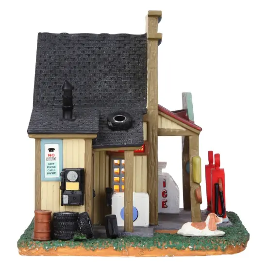 Lemax© Harvest Crossing Village™: Gilbert's Gasoline Station {2}
