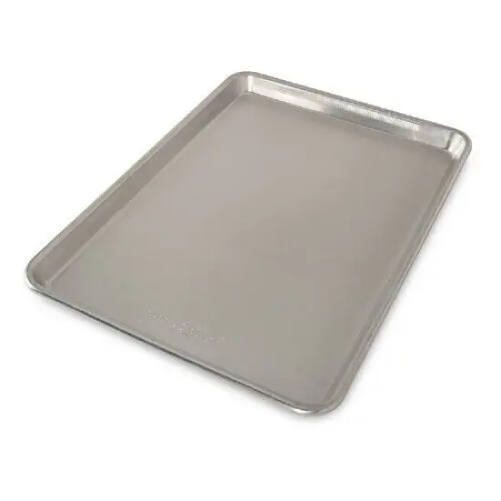 Set of 2 Natural Aluminum Commercial Baker's Half Sheets {1}