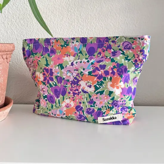 Wrapables Cosmetic Pouch, Makeup and Toiletry Travel Bag, Purple Garden {6}