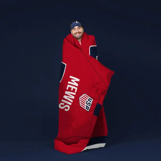 Sleep Squad US Women's Soccer Kristie Mewis 60” x 80” Raschel Plush Jersey Blanket {5}