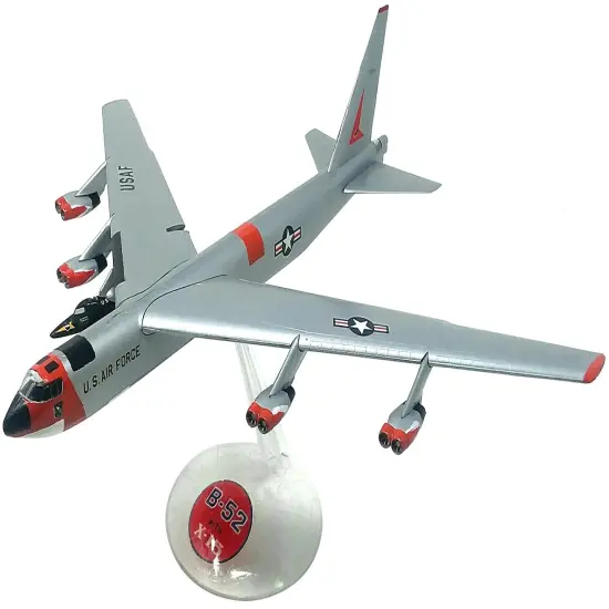Atlantis Plastic Model Kit With Swivel Stand-B52 & X15 {3}