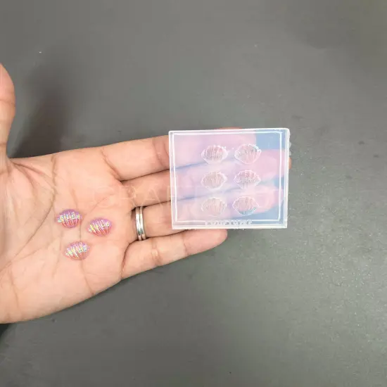 Sea Shell Mini Stud Earring Silicone Mold (With Texture) (A13) {1}