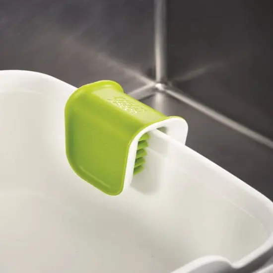 Knife and Cutlery Cleaning Brush {3}