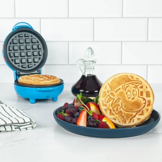 Uncanny Brands Cat In the Hat Mini Waffle Maker {3}