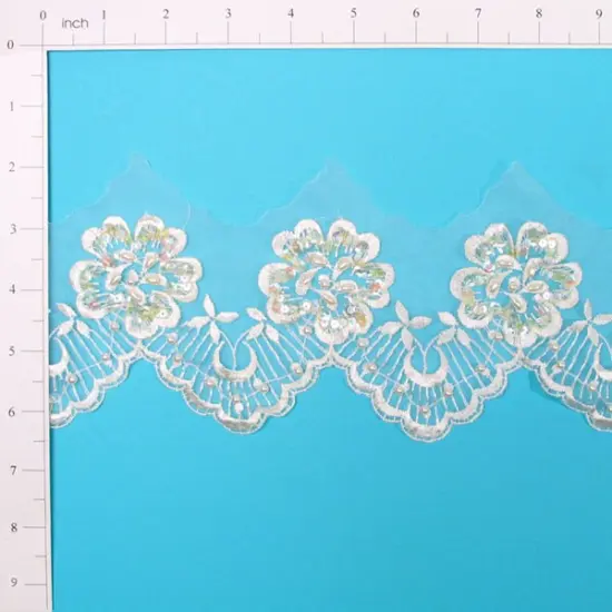 3 1/2" Vintage Rose Lace Trim White {3}