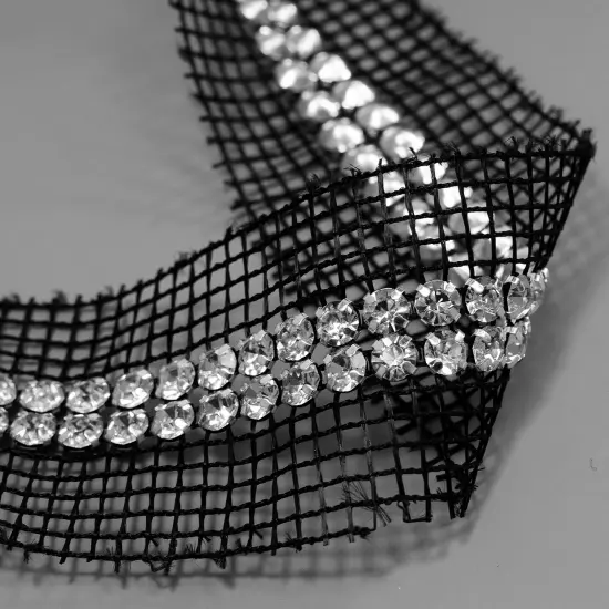 Nikita 3/8" Rhinestone Trim {4}