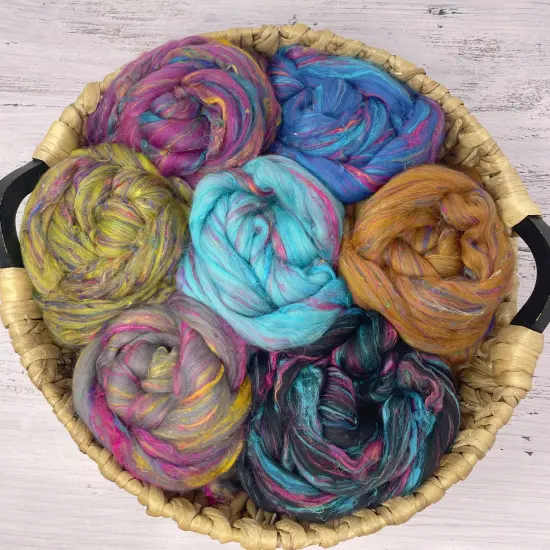 Merino Sari Blend - Merino Wool & Sari Silk Roving Fiber. Super Soft Combed Top For Hand Spinning, Needle Felting, Wet and Nuno Felting. Taj Mahal {2}