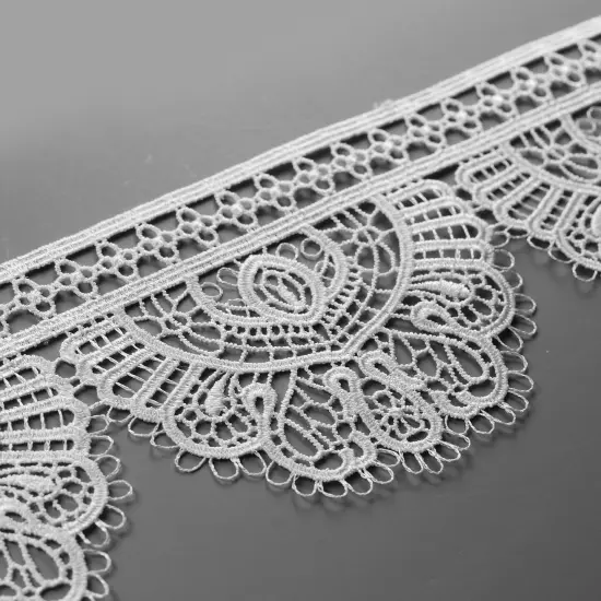 Agnella Embroidered Designer Venice Lace Trim {2}