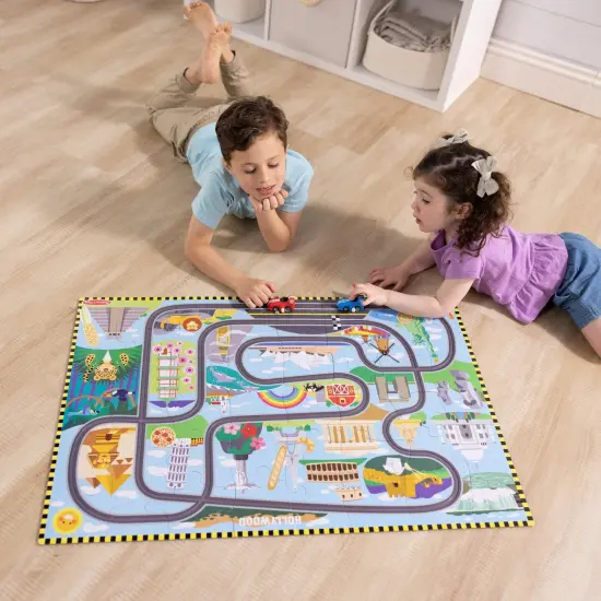 Race Track Floor Puzzle & Play Set {3}