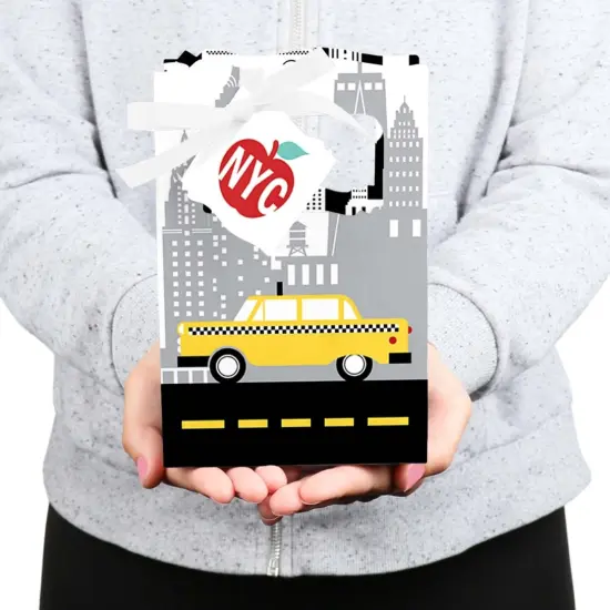 Big Dot of Happiness NYC Cityscape - New York City Party Favor Boxes - Set of 12 {6}