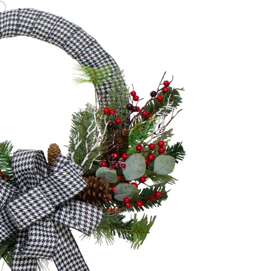 Northlight Black and White Houndstooth and Berry Artificial Christmas Wreath - 24-Inch, Unlit Green {4}