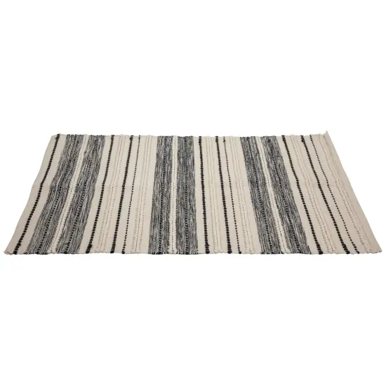 Northlight 3.5' x 2.25' Cream and Black Twisted Textured Handloom Woven Outdoor Throw Rug Blue {5}