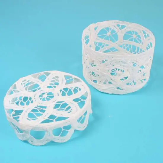 Battenburg Round Box - White - Large {1}