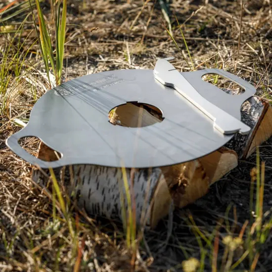 Petromax Atago Griddle Plate, for Outdoor Atago Camp Grill, Plancha Round Steel Disc with Handles and Rack, Temperature Zones {5}