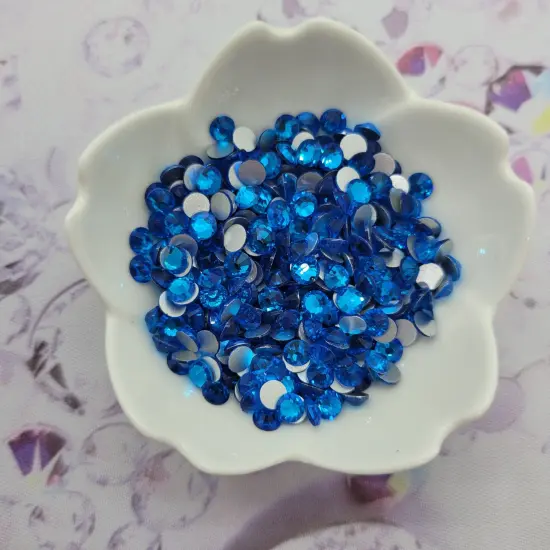 Capri Blue - KiraKira Glass Rhinestones by CrystalNinja {1}
