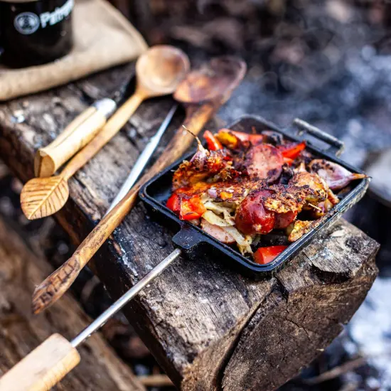 Petromax Sandwich Pie Iron, Hinged Cast Iron for Campfire Cooking, Wooden Handles {7}