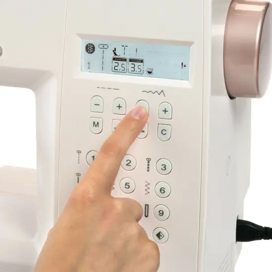 Eversewn Celine Computerized Sewing Machine {3}