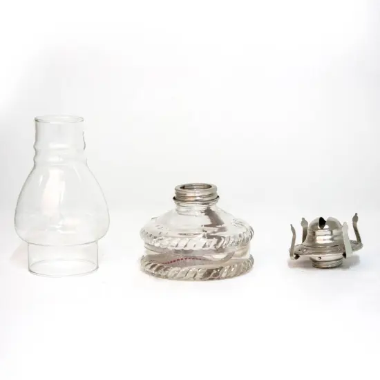 Lehman's Clear Glass Oil Lamp, with #2 Burner and 7/8 inch Wick for Accent Lighting or Centerpiece Table Decor {5}
