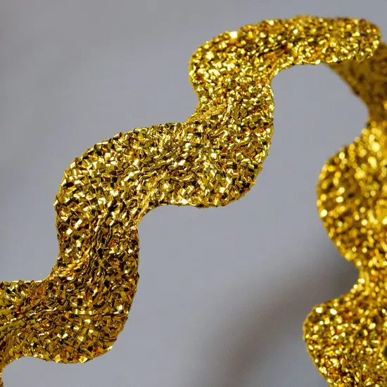 10 yards of 1/2" Metallic Medium Ric Rac Trim | 10 yard cut Metallic Gold {4}