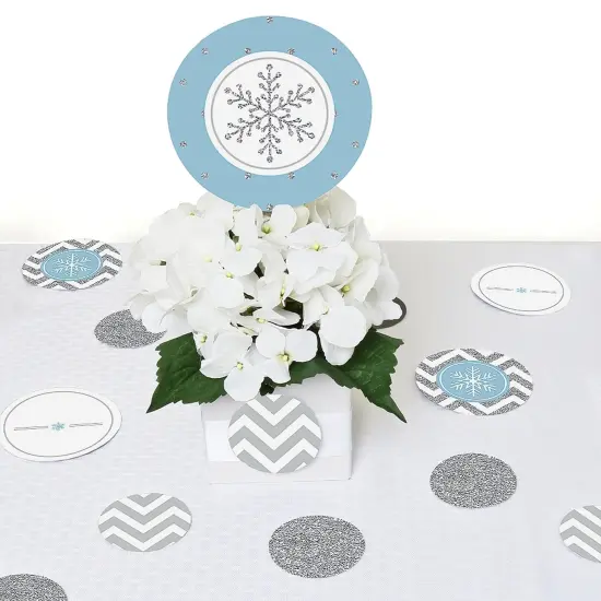 Big Dot of Happiness Winter Wonderland - Snowflake Holiday & Winter Wedding Giant Circle Confetti - Party D&eacute;cor - Large Confetti 27 Count {7}