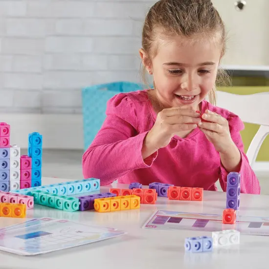 Mathlink&reg; Cubes Kindergarten Math Activity Set: Fantasticals! {6}