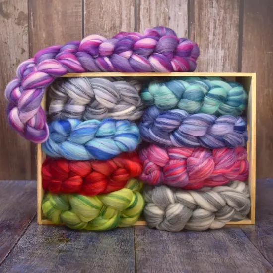 100% Merino Wool Roving. Soft Colorful Combed Top Roving for Felting, Spinning, Fiber Arts. Natural Grey {3}