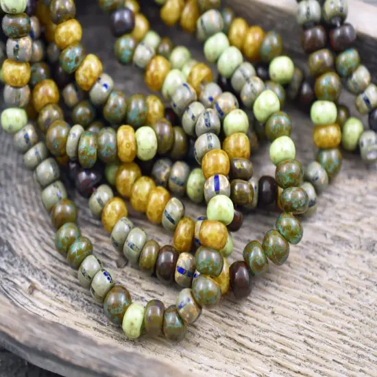 *25* 31/0 Aged Tribal Striped Picasso Mix Seed Beads {4}