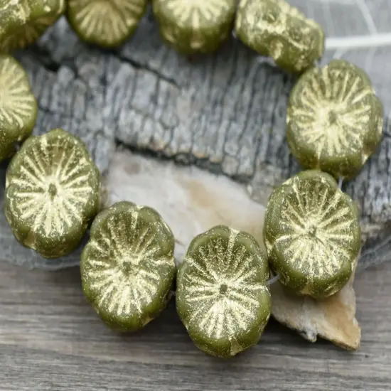 *10* 14mm Gold Washed Etched Olive Green Hawaiian Flower Beads {4}
