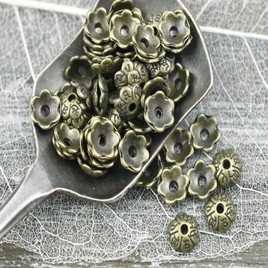 *250* 6mm Antique Bronze Bead Caps {2}