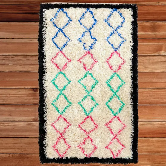 Handwoven Multicolored Geometric Trellis Plush Wool Shag Area Rug, 3' x 5' {3}