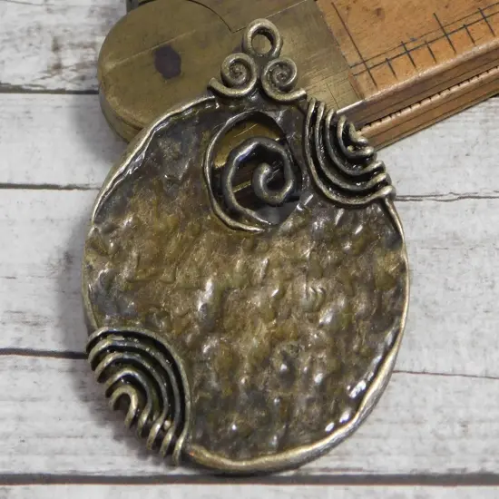 52x45mm Antique Bronze Medallion Pendant - Qty 5 {2}