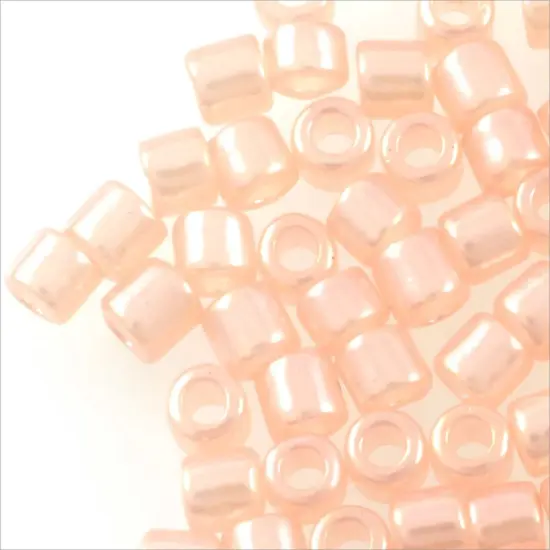 Miyuki Delica Seed Bead 8/0 Ceylon Soft Pink {4}