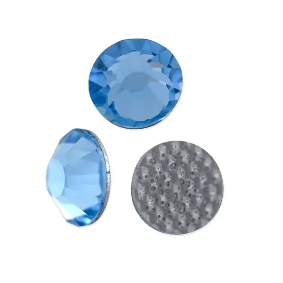 Preciosa Crystal VIVA12 Hotfix Rhinestone 6.5mm (SS30) Aquamarine (Package of 20) {1}