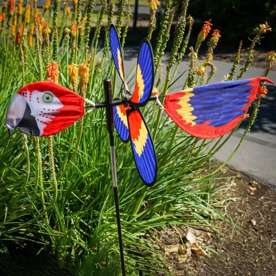 Pivoting Parrot Bird Spinner {4}