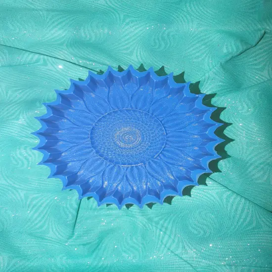 Sunflower 4.25" Silicone Freshie Mold {4}