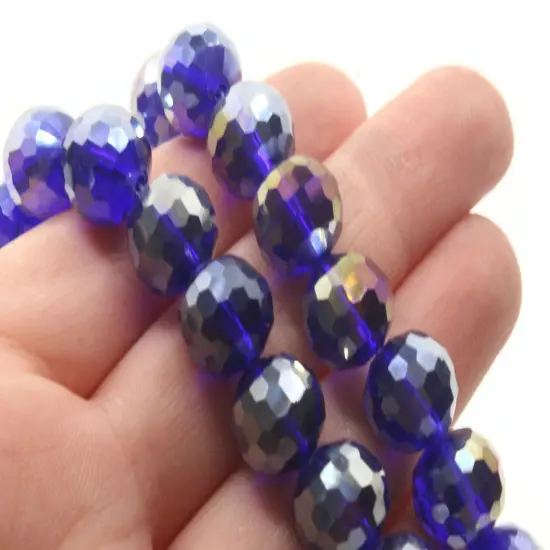 25 12mm Faceted Round Blue Glass Beads {3}