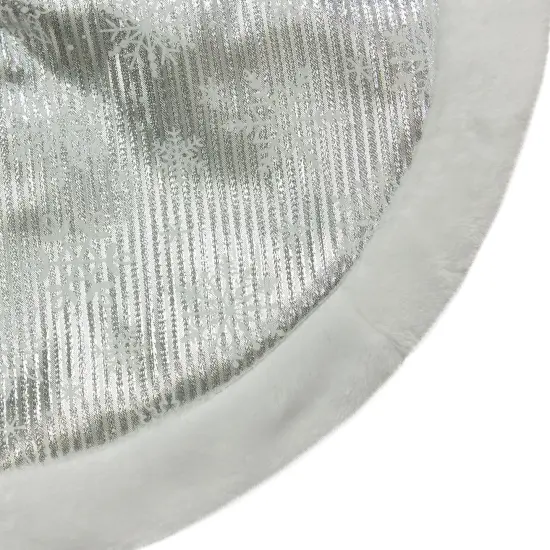 Northlight 20-Inch Silver and White Metallic Snowflake Mini Christmas Tree Skirt {3}