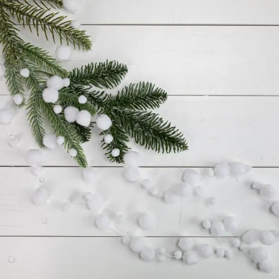 Northlight 4' White Plush Snowball Christmas Garland {3}