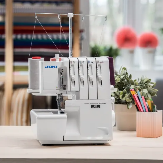 Juki MO-114D Overlock Serger Sewing Machine {6}
