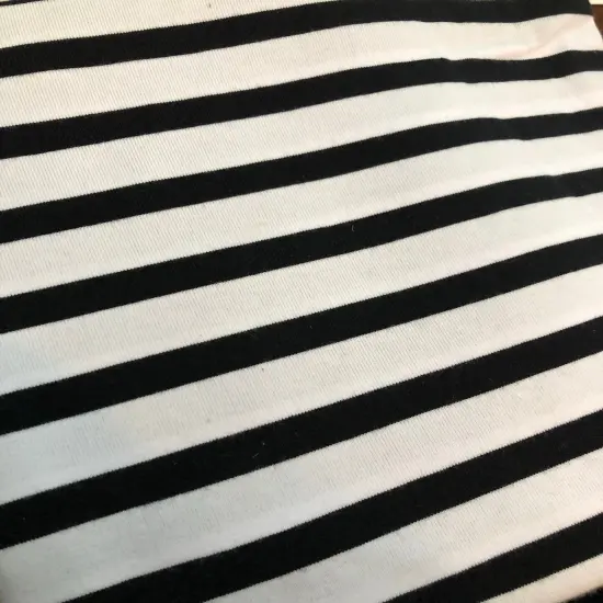 White with thin black Stripe {1}